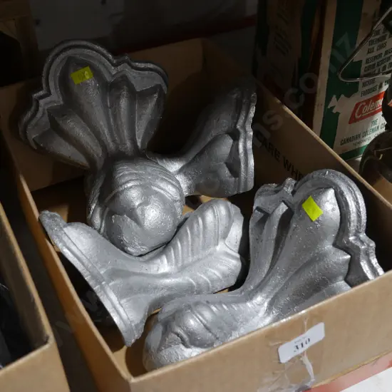 Cast iron bath legs