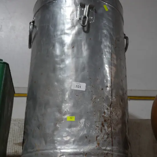 Tin canister