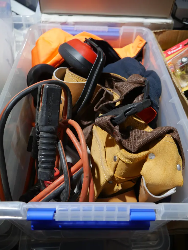 Jumper cables builders belt Image 1++