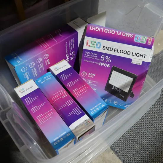 Led flood lights