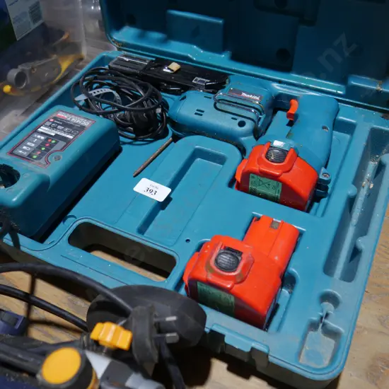 Battery screw gun