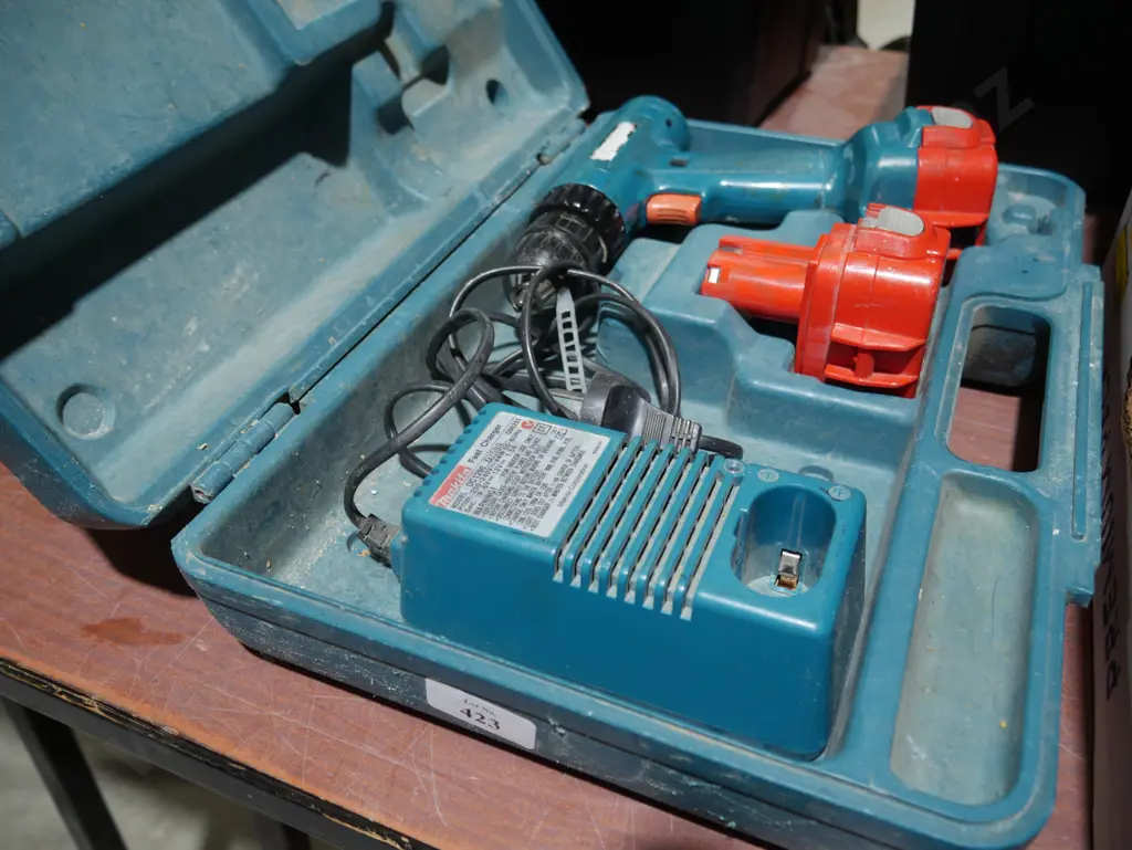 Cordless drill Image 1++