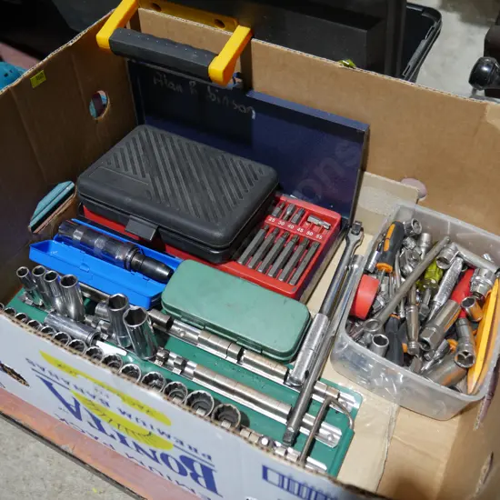 Sockets, tools