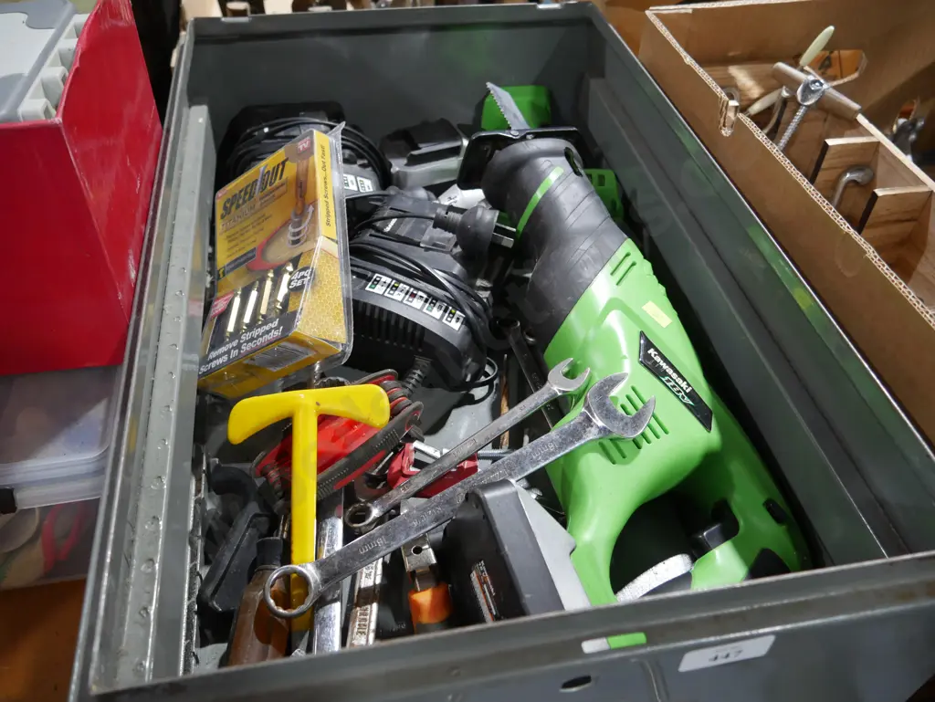 Kawasaki tools etc Image 1++