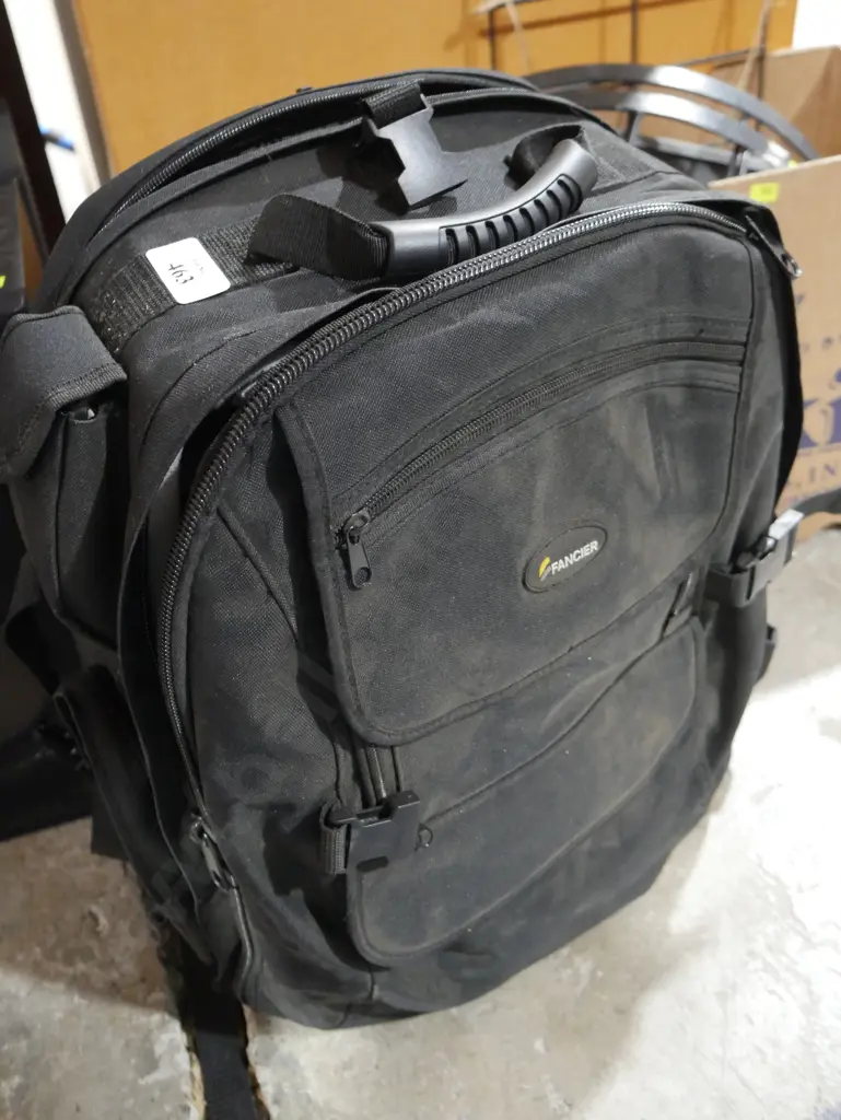 Camera bag Image 1++