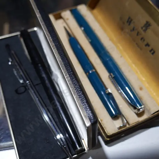 Cased pens