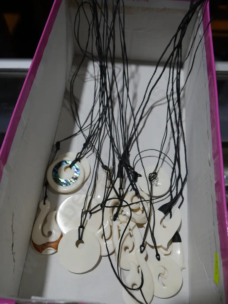 Bone necklaces Image 1++