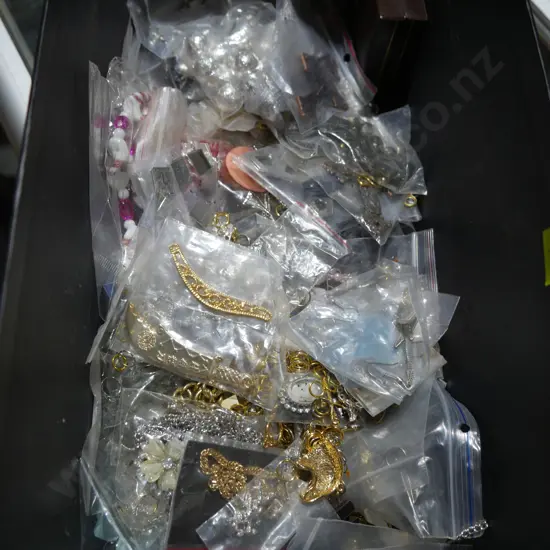 Costume jewellery