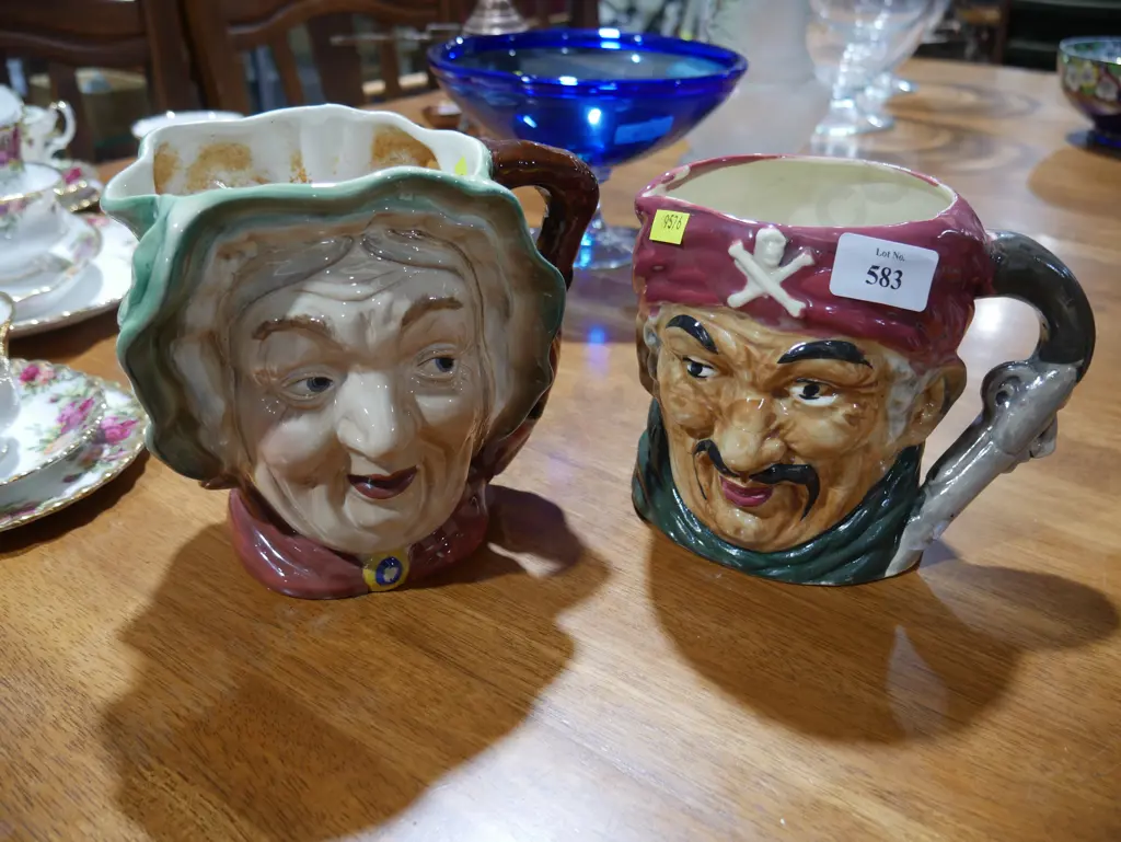 2 character jugs Image 1++
