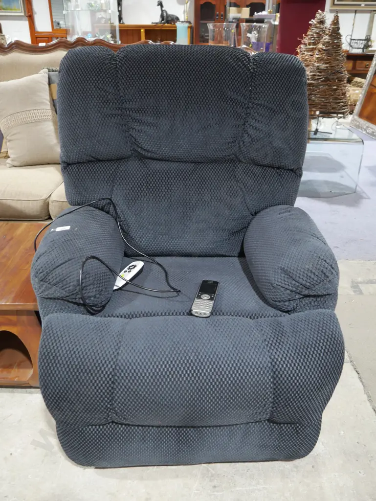 Electric lifter chair Image 1++
