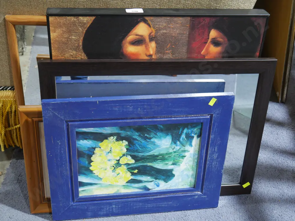 Framed artworks Image 1++