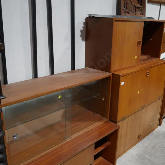 Wall unit