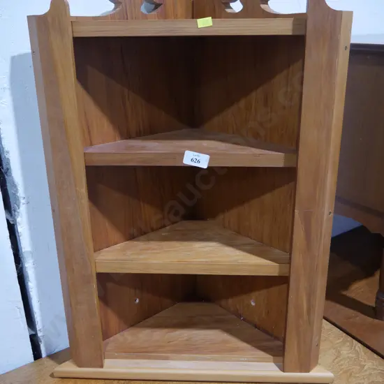 Corner shelves
