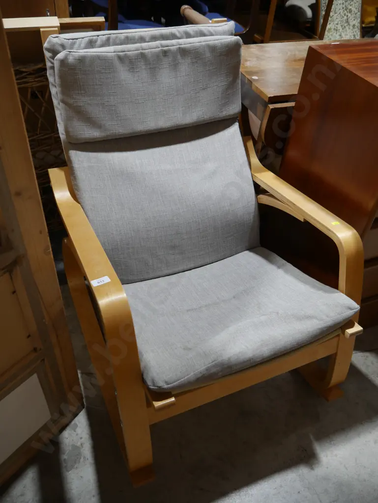 Rocking  chair Image 1++