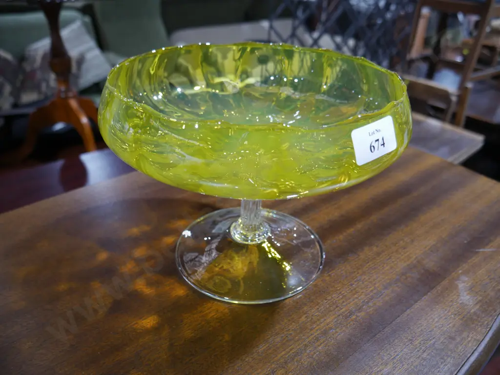 Glass comport Image 1++