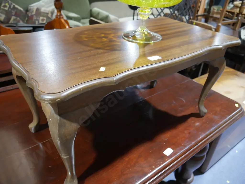 Coffee table Image 1++
