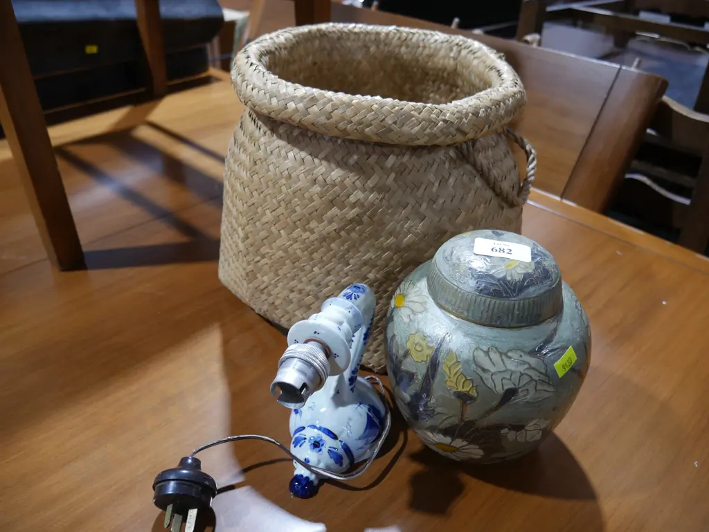 Brass ginger jar, woven bag etc Image 1++
