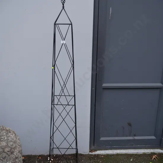 Garden obelisk