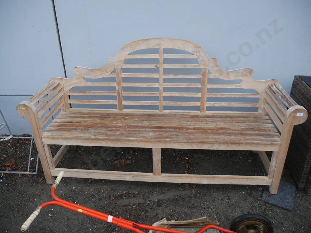 Wooden garden bench seat Image 1++