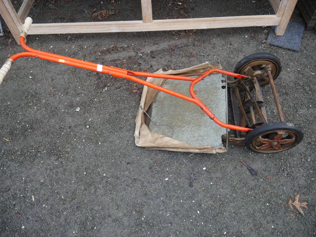 Reel mower Image 1++