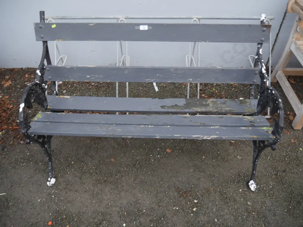 Garden bench Image 1++