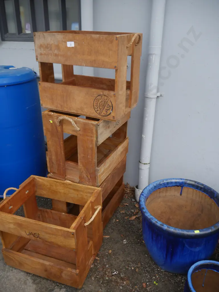Wood crates Image 1++
