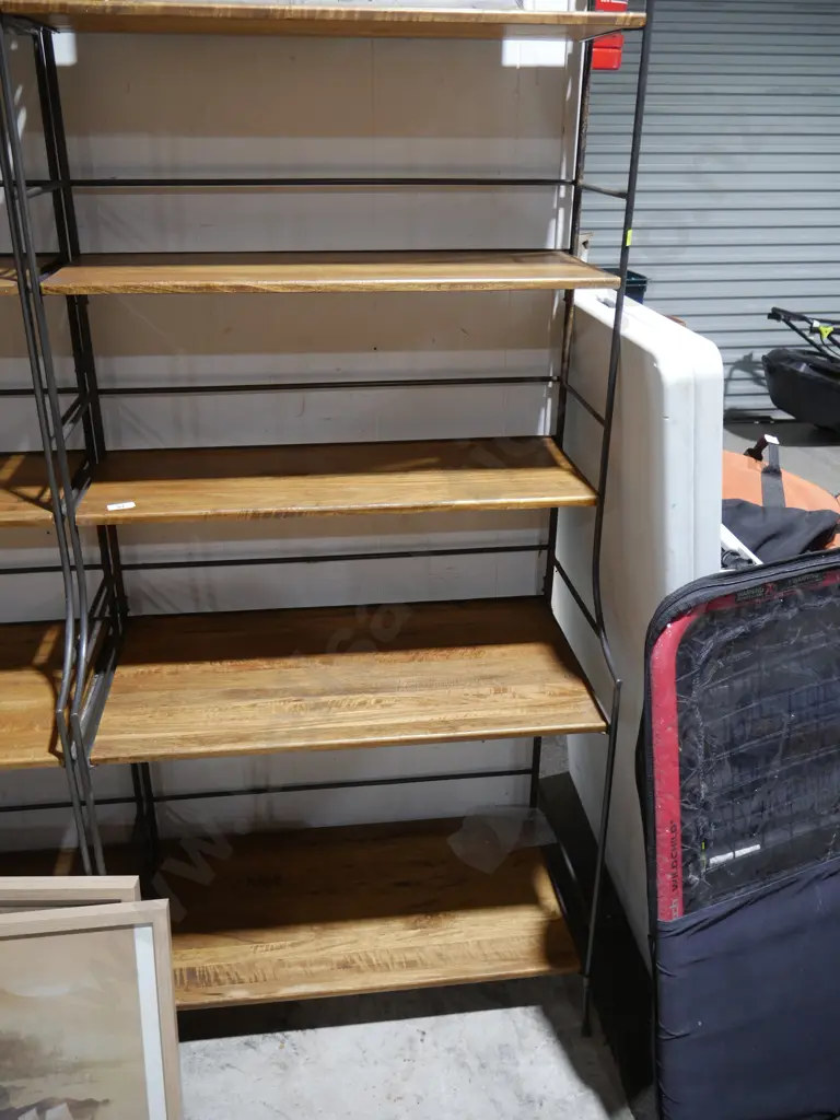 Shelf unit Image 1++