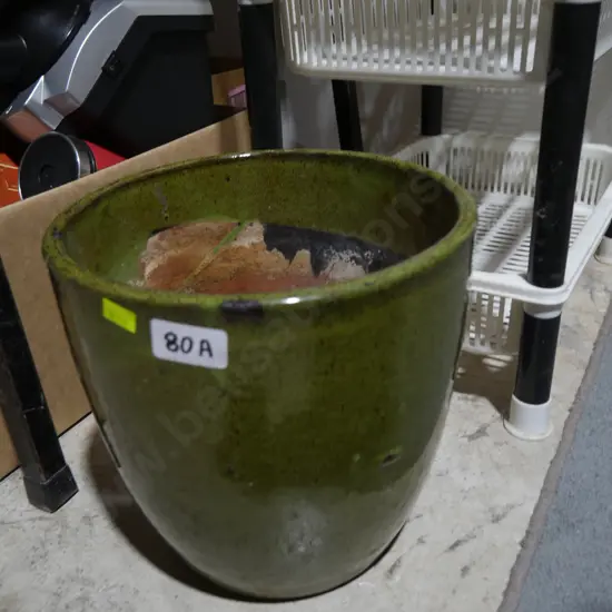 Plant pot