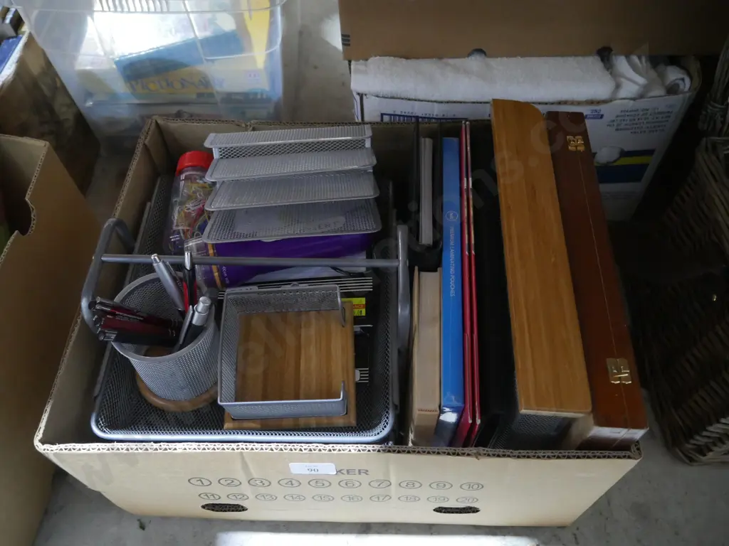 Office sundries Image 1++