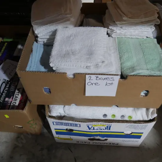 2 boxes of towels