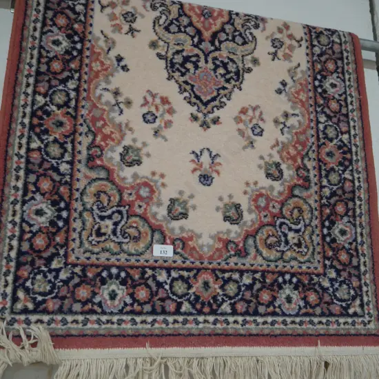 Floor rug