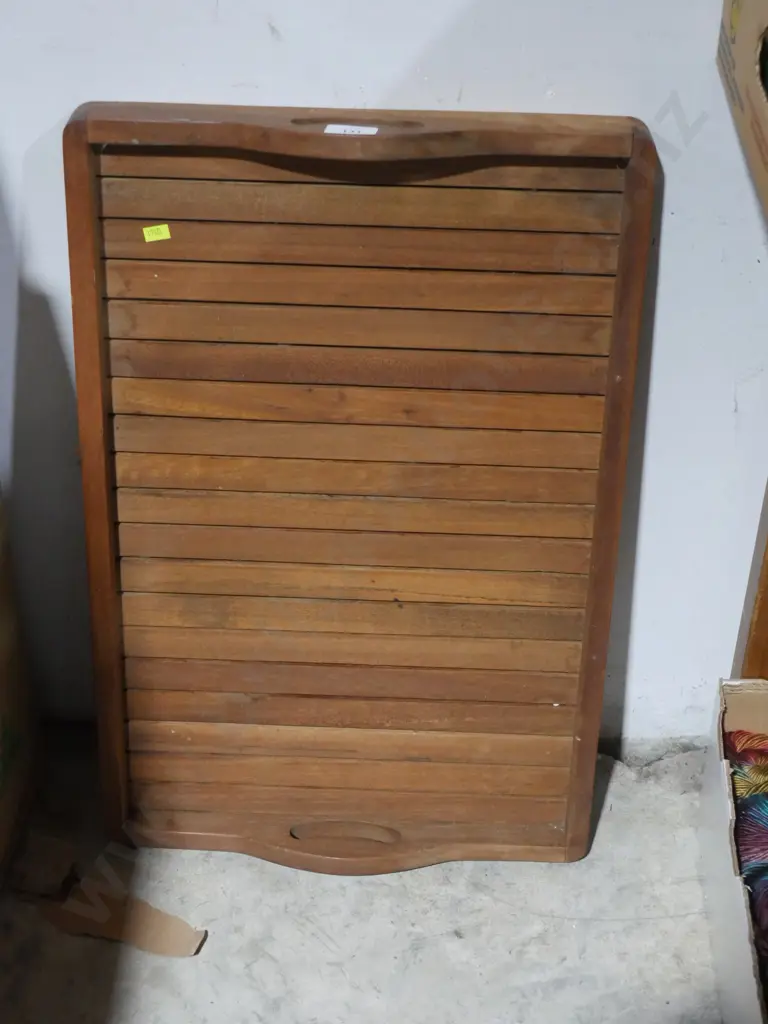 Wooden tray Image 1++