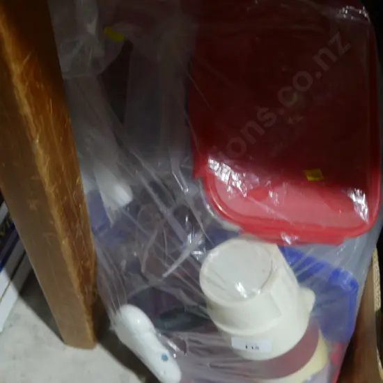 Kitchen containers etc