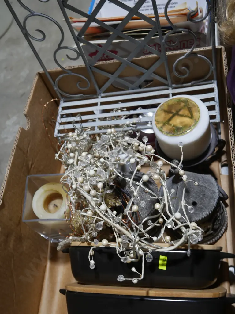 KitchenAid containers, candles etc Image 1++