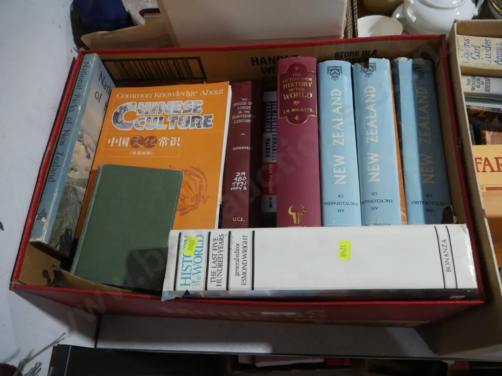 Books Image 1++
