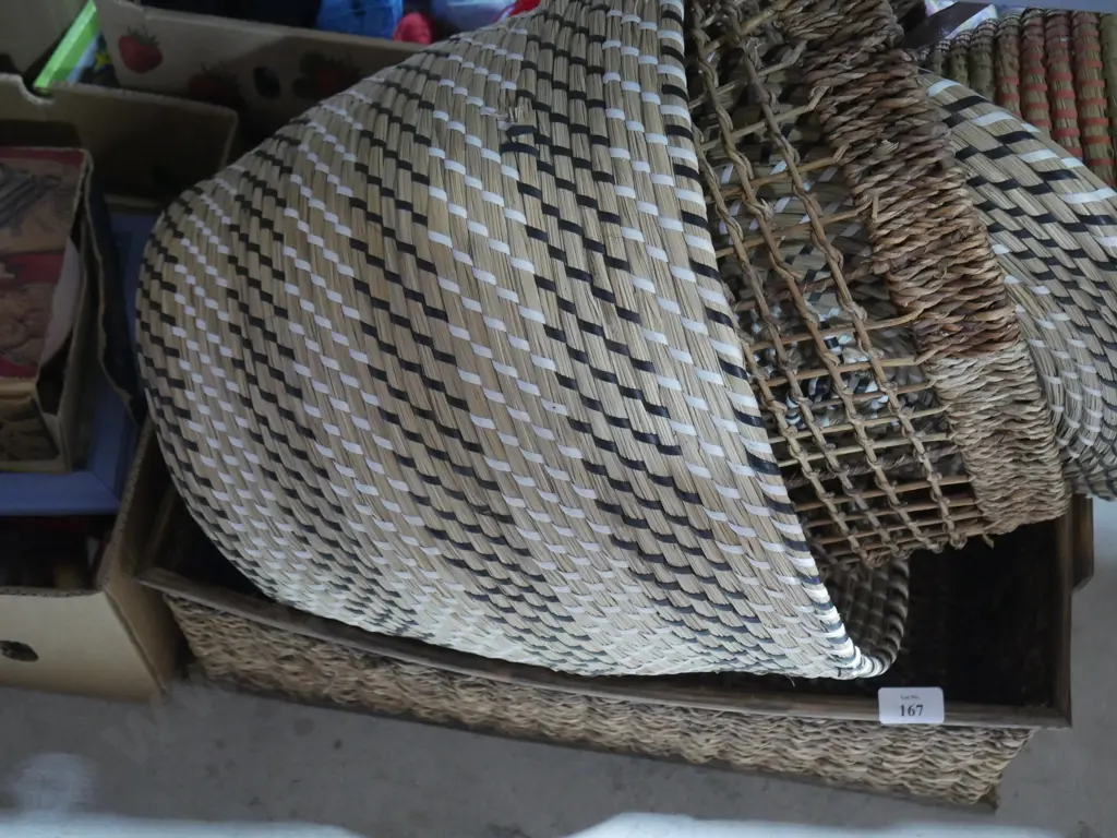 Baskets Image 1++