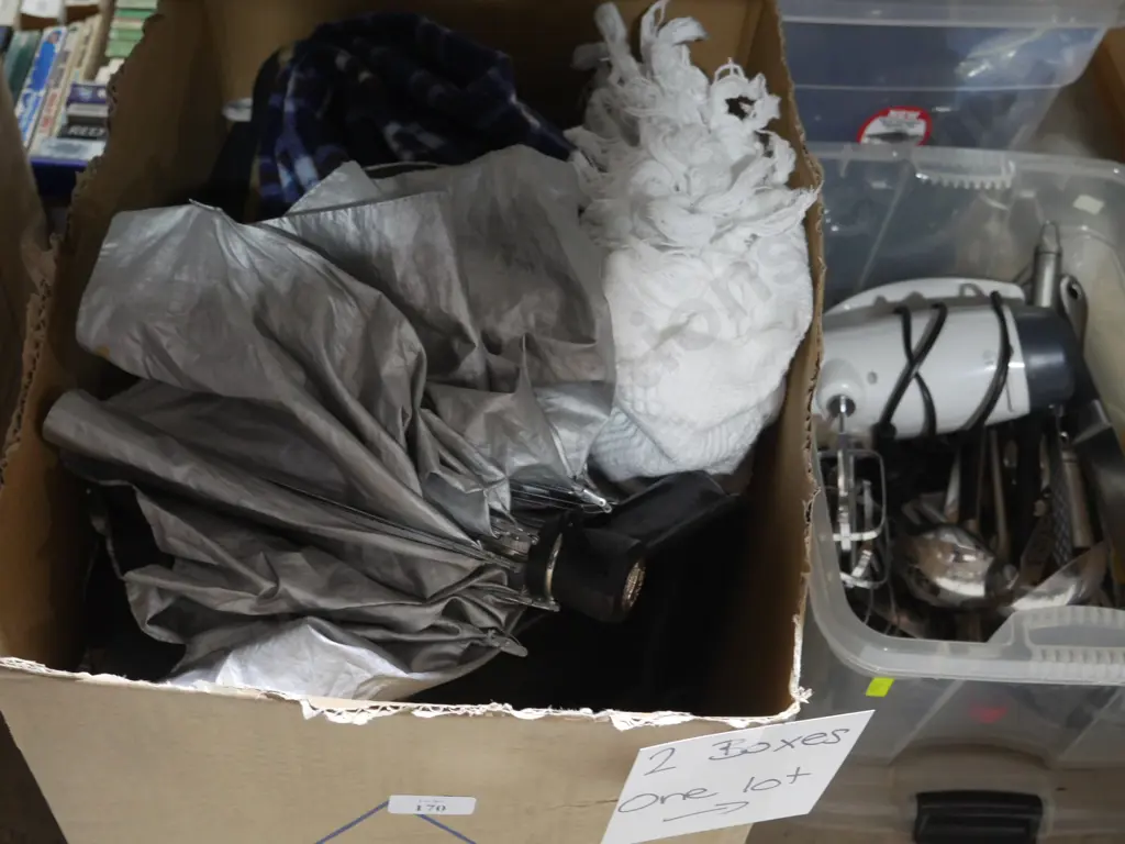Two boxes of kitchenware etc Image 1++