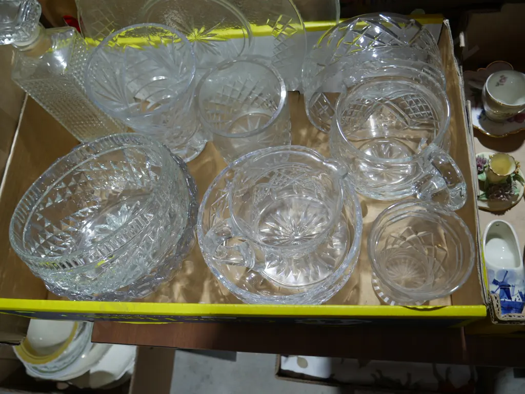 Crystal and glassware Image 1++