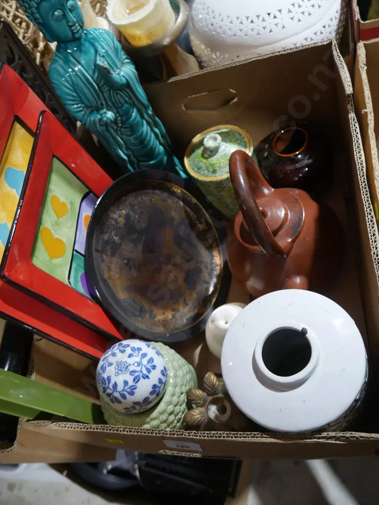 Pottery, ornaments etc Image 1++