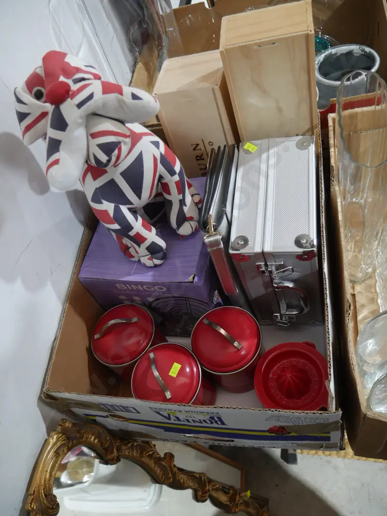 Kitchen containers, doorstop etc Image 1++