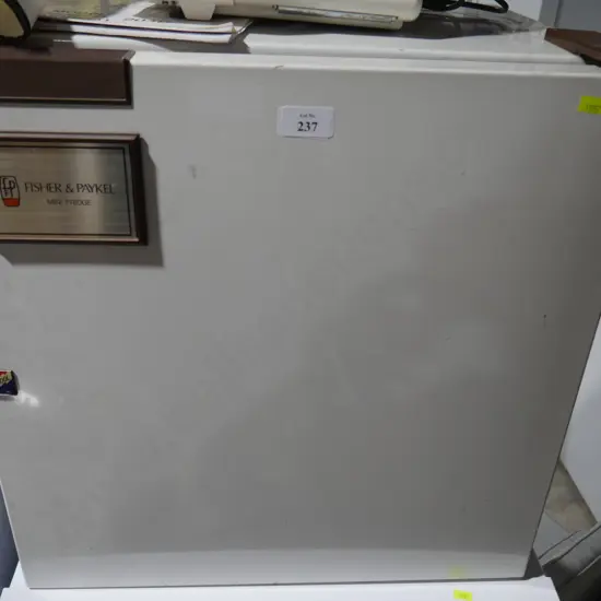 Bar fridge