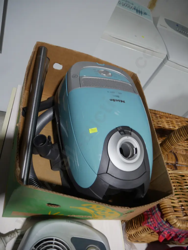 Miele vacuum cleaner Image 1++