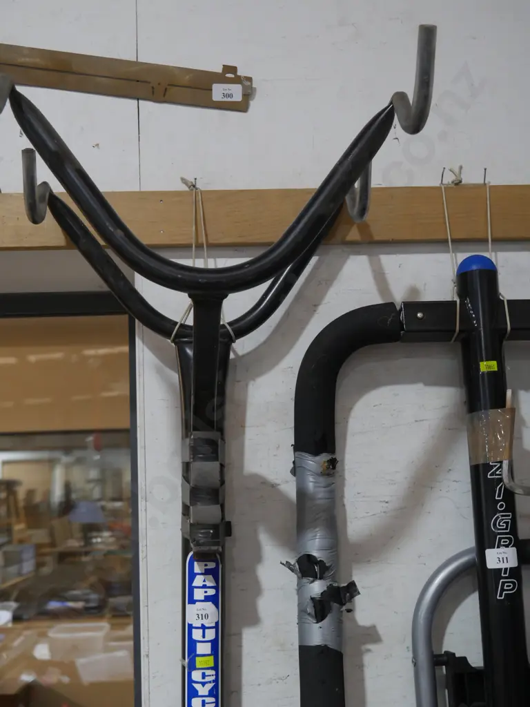 Bike rack Image 1++