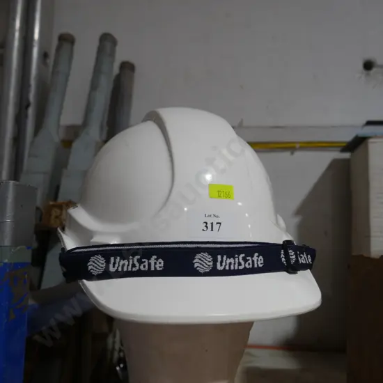 Hard hat