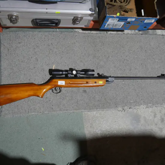Air rifle