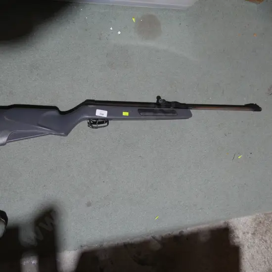 Air rifle