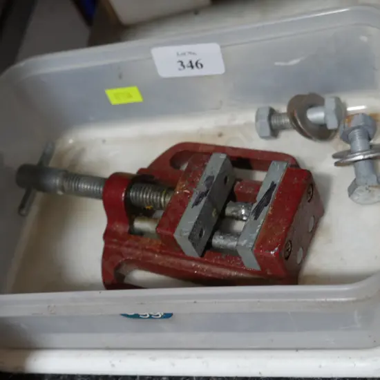Small vice