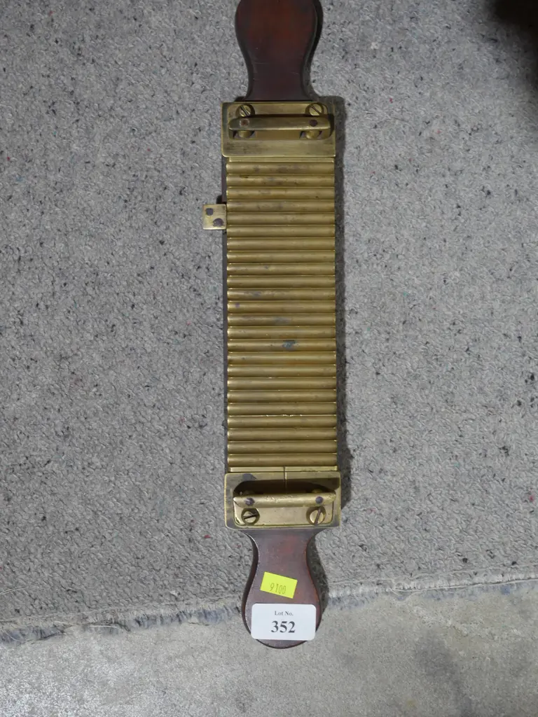 Pill roller Image 1++