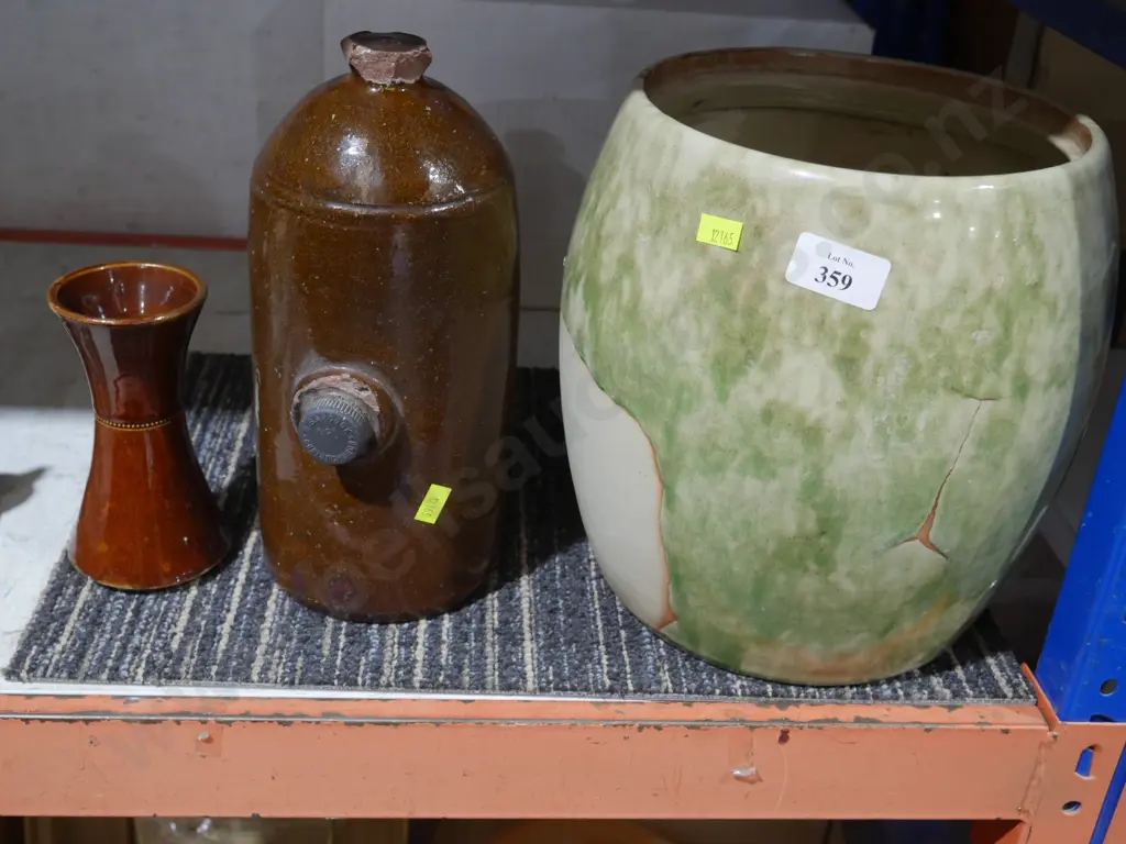pottery items, Timaru Potteries crock etc Image 1++