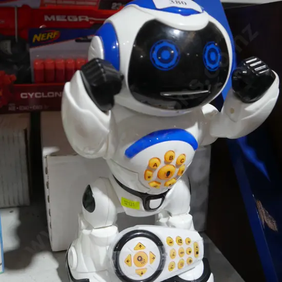 Robot